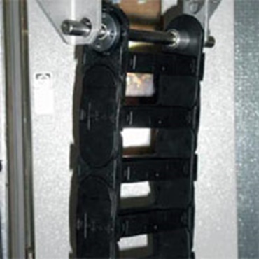 E4.1 beim Zugversuch in Zwick Materialprüfmaschine