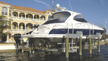 iglidur P wird speziell wegen seiner geringen Feuchtigkeitsaufnahme, niedriger Reibwerte und hohen Belastbarkeit eingesetzt.