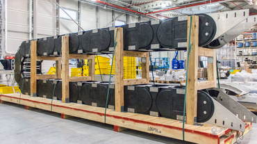 Offshore cantilever skidding systemen