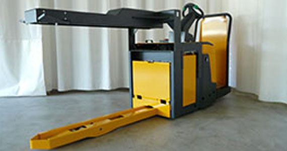 Linearachse drylin SHT in Gabelstapler