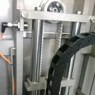 Höhenverstellung Befüllstation iglidur J Gleitlager