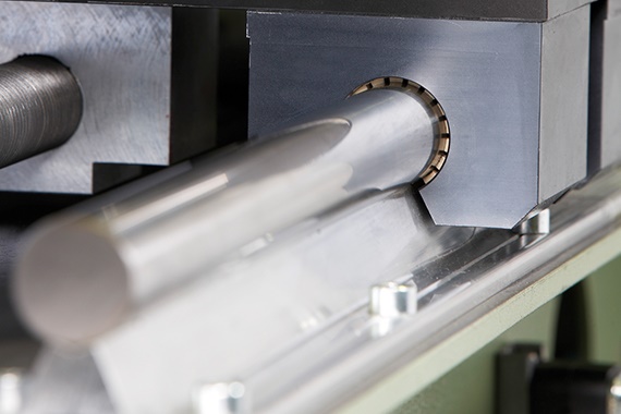 drylin R Lineargleitlager mit unterstützten Wellen als Führungssystem