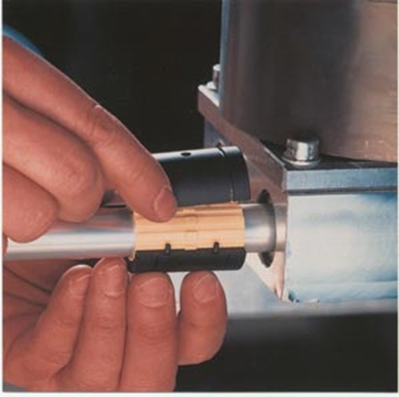 DryLin R linear bearings with replaceable liner